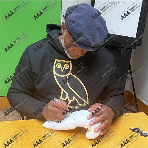 Lennox Lewis Signed WHITE Boxing Glove
