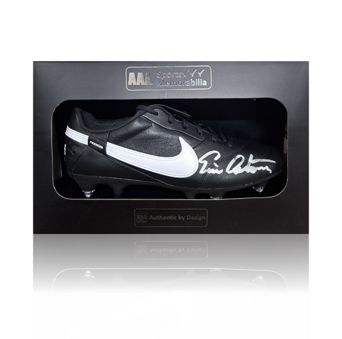 Eric Cantona Hand Signed NIKE Football Boot in AAA Gift Box