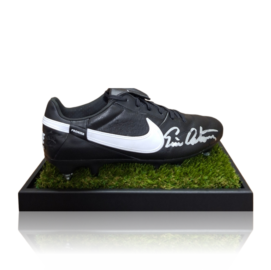 Eric Cantona Hand Signed NIKE Football Boot in Deluxe Acrylic Display Case
