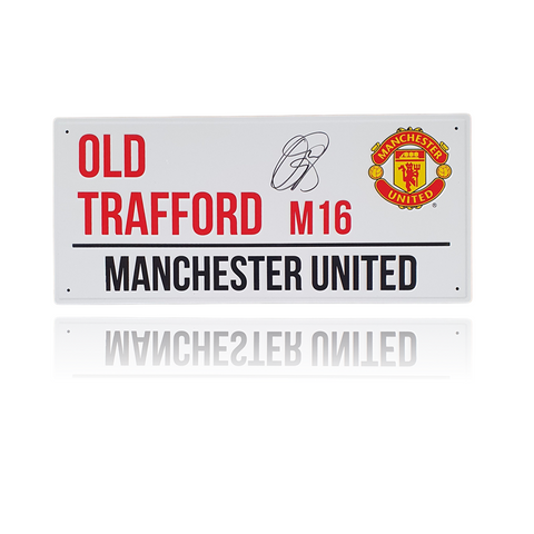 Ole Gunnar Solskjær Hand Signed OLD TRAFFORD Sign In Classic Frame