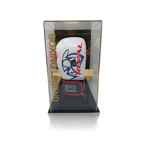 Oleksandr Usyk Hand Signed White Boxing Glove in Deluxe Classic Acrylic Display Case