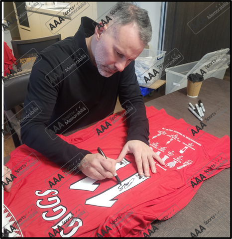 Ryan Giggs Hand Signed Manchester United Home Shirt with HONOURS in Deluxe Classic Frame
