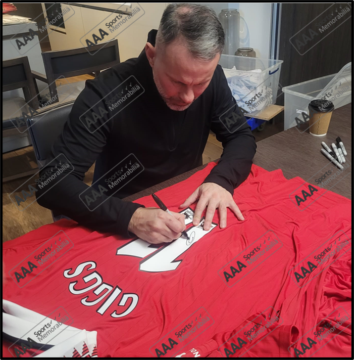 Ryan Giggs Hand Signed Manchester United Home Shirt in Deluxe Classic Frame