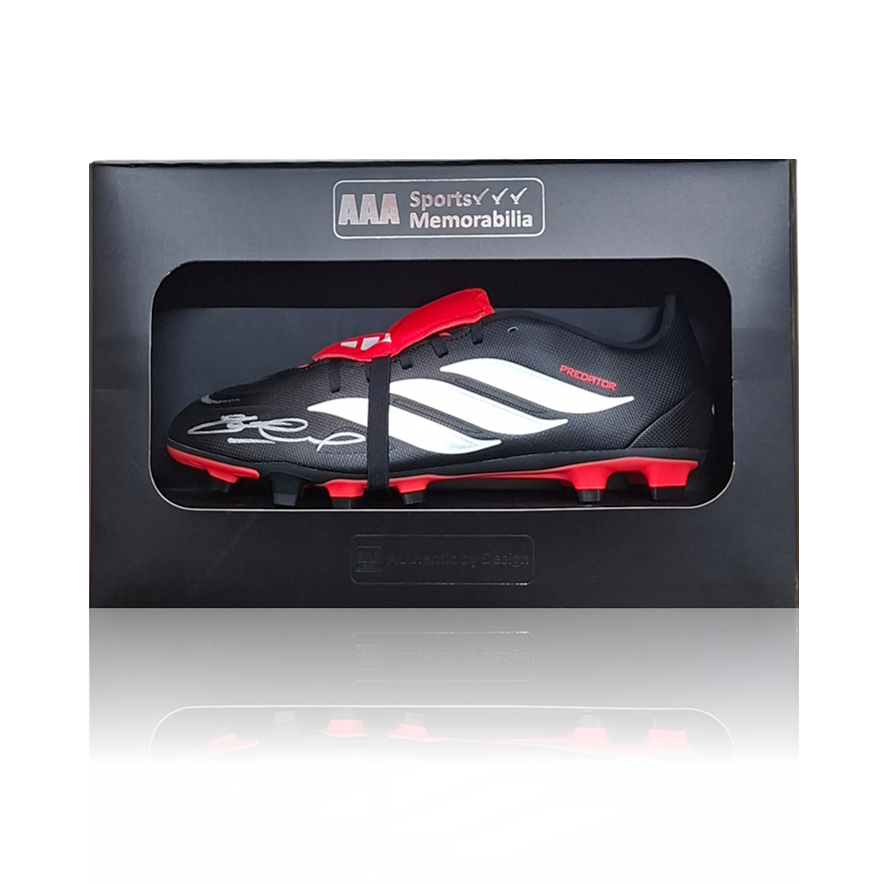 Steven Gerrard Hand Signed BLACK/WHITE/RED Adidas Predator Football Boot In AAA Gift Box