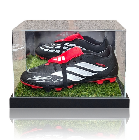 Steven Gerrard Hand Signed BLACK/WHITE/RED Adidas Predator Football Boot In Acrylic Display Case