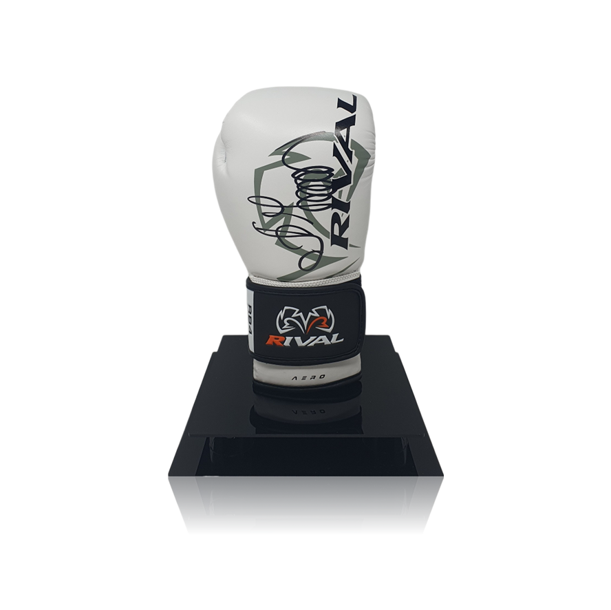 Oleksandr Usyk Hand Signed White RIVAL Boxing Glove in Deluxe Acrylic Display Case