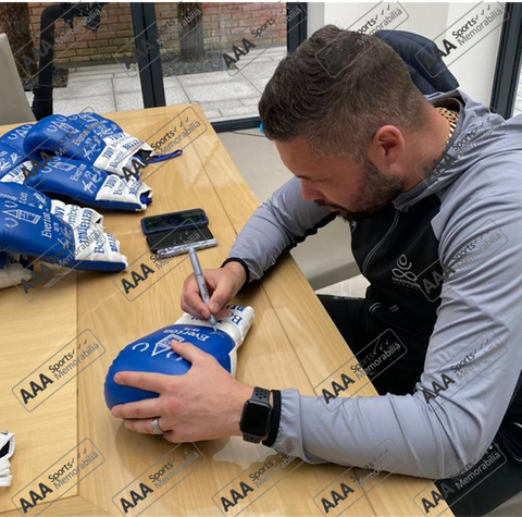 Tony Bellew Hand Signed Themed Boxing Glove in Display Case