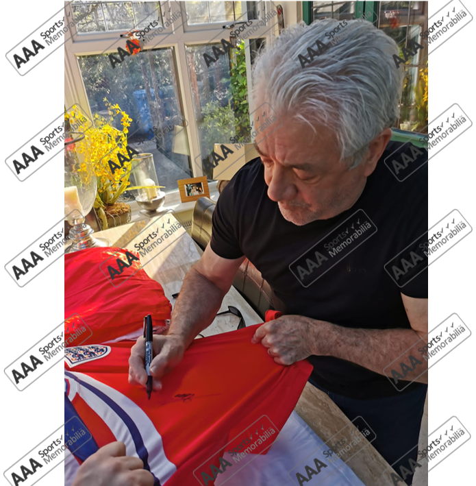 Kevin Keegan Hand Signed England 1982 Away Shirt In Deluxe Classic Frame