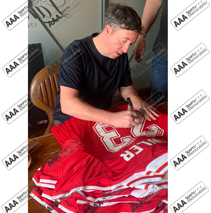 Robbie Fowler hand signed Liverpool 1995/96 Home Shirt in Deluxe Classic Frame