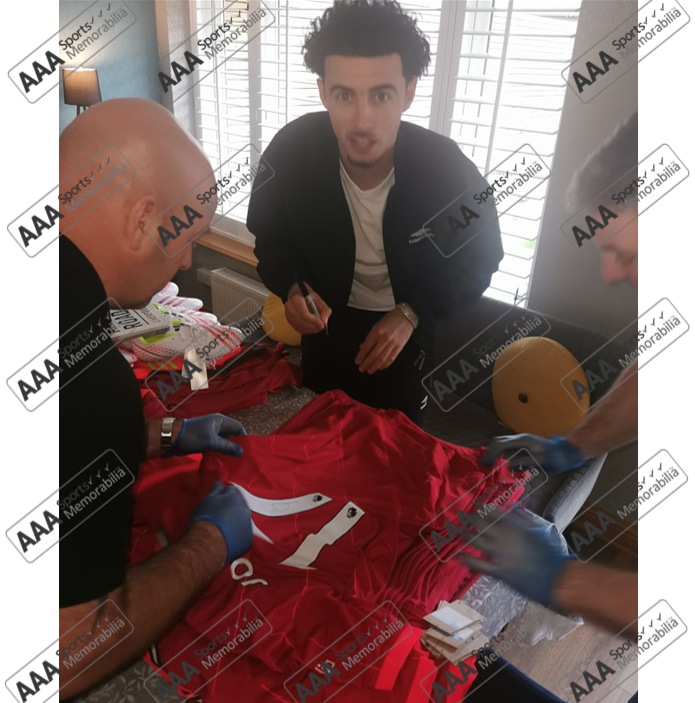 Curtis Jones hand signed Liverpool 2021/22 Home Shirt in Deluxe Classic Frame