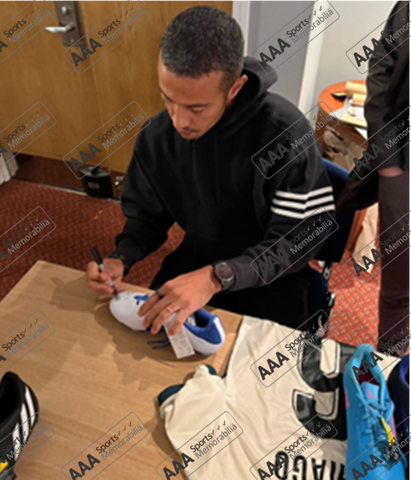 Thiago Alcantara hand signed WHITE Adidas Football Boot In Dome Frame